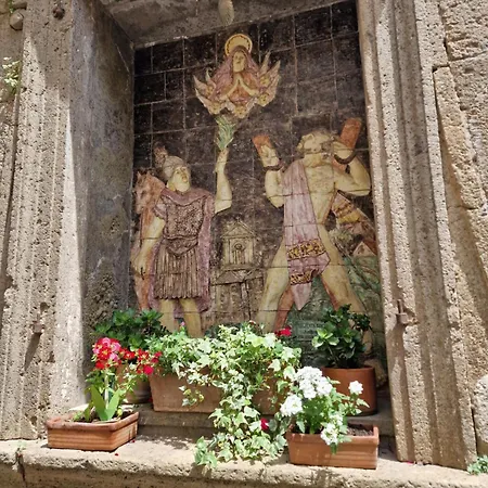 Mia Vallerano